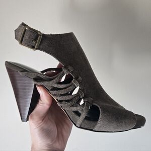 Treasure & Bond, olive suede heels, size 8, like new, never worn